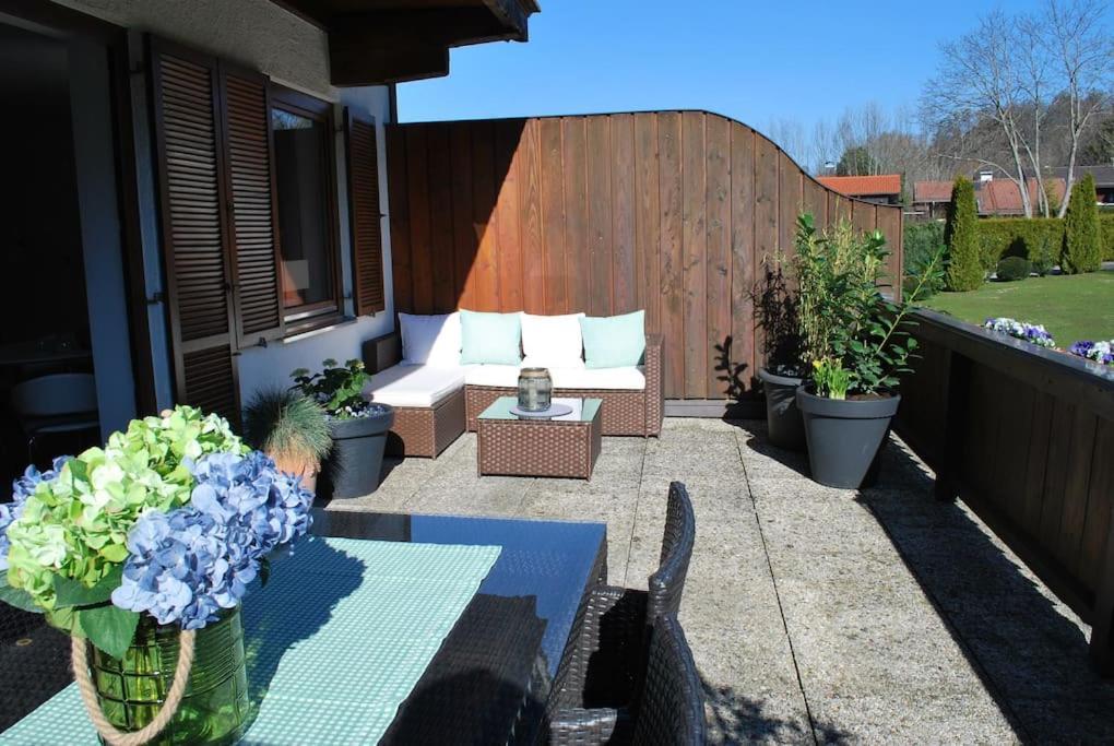 Wohnung Direkt Am Tegernsee Mit Xl-Terrasse Gmund am Tegernsee Esterno foto