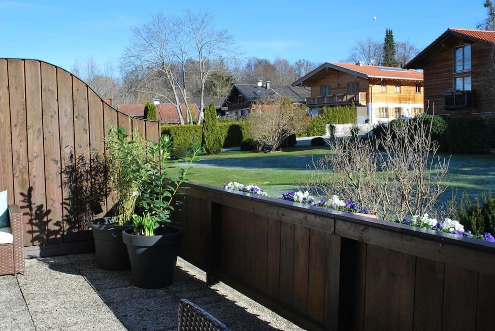 Wohnung Direkt Am Tegernsee Mit Xl-Terrasse Gmund am Tegernsee Esterno foto